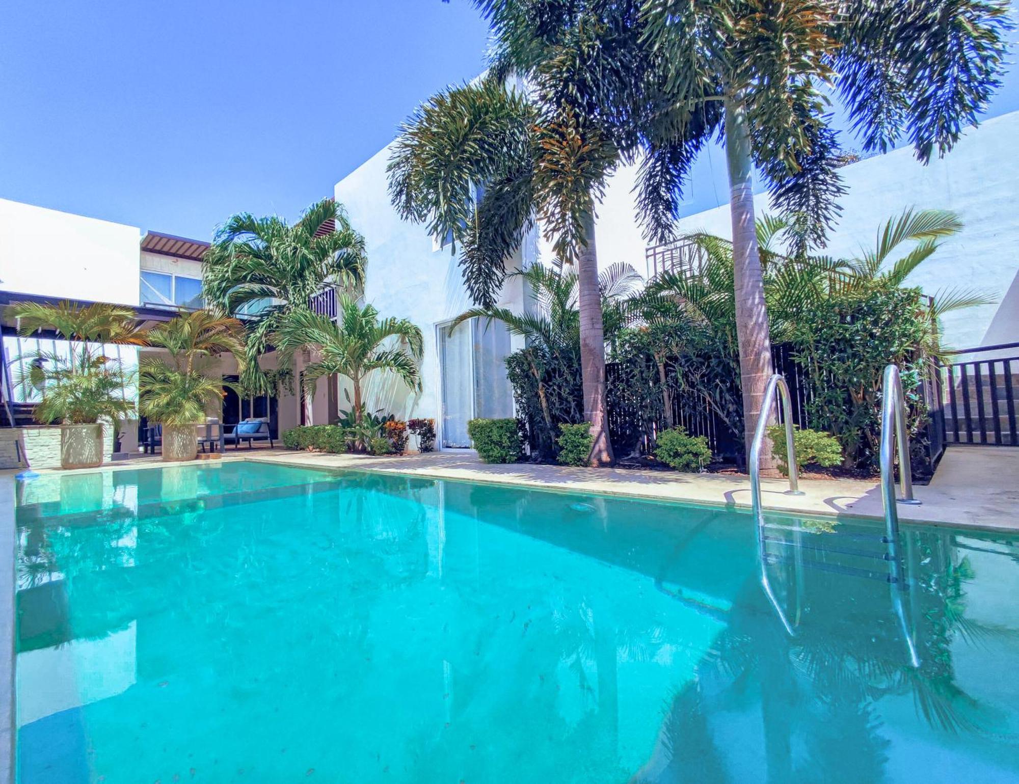 Villa Moderna Con Alberca, Gimnasio Y Cochera เมริดา ภายนอก รูปภาพ