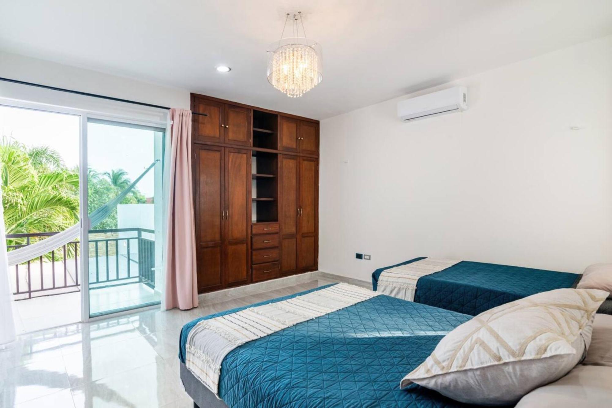 Villa Moderna Con Alberca, Gimnasio Y Cochera เมริดา ภายนอก รูปภาพ