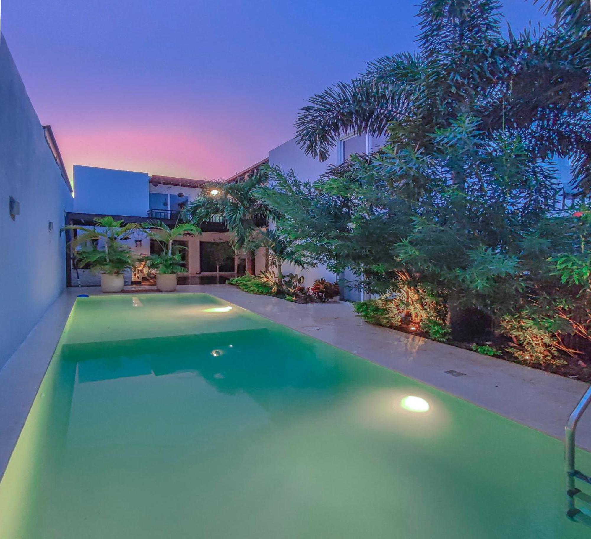 Villa Moderna Con Alberca, Gimnasio Y Cochera เมริดา ภายนอก รูปภาพ